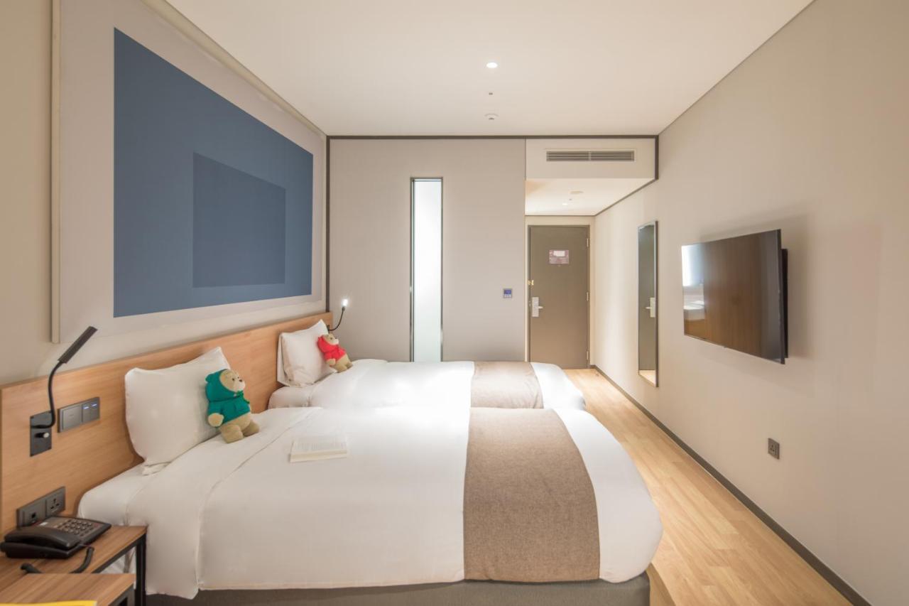 Hotel Ibis Ambassador Suwon Extérieur photo