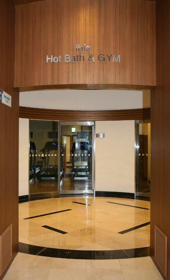 Hotel Ibis Ambassador Suwon Extérieur photo